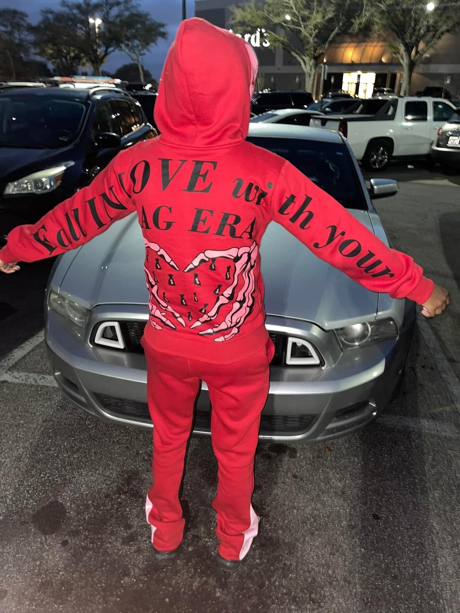 V-Day exclusive sweatsuit